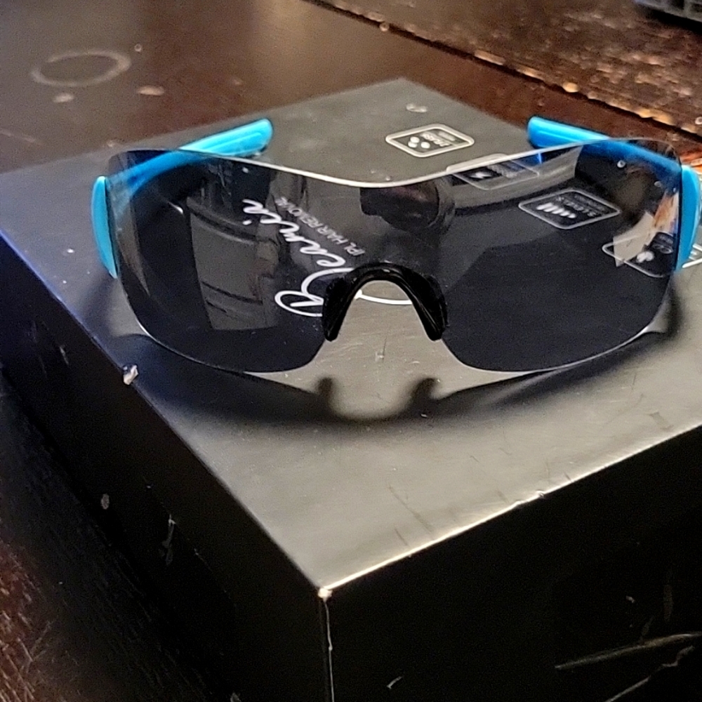 Oakley sport sunglasses